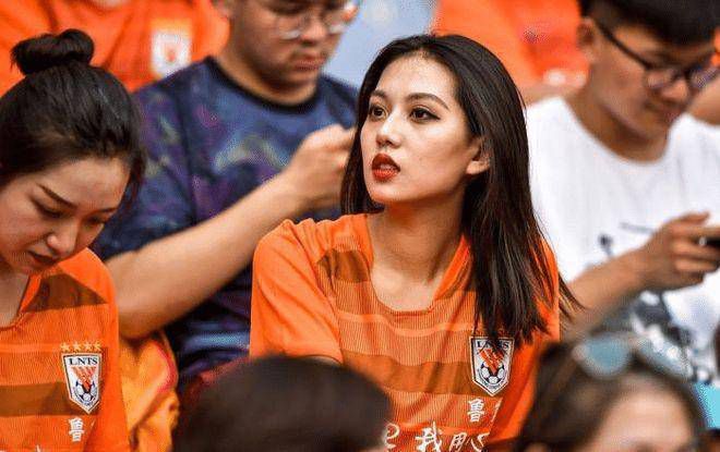 他们会说：嗯，是的，不过你签约了转播合同。